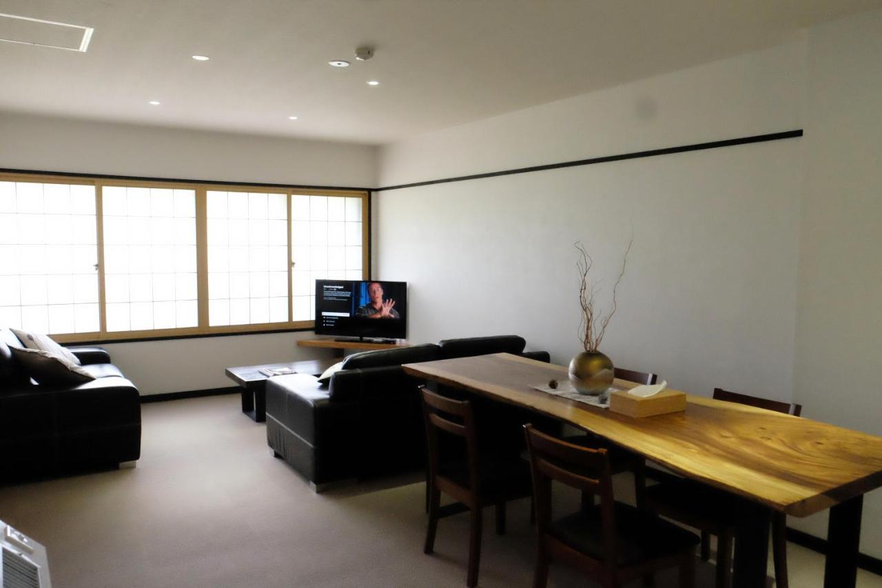 Ski-In, Ski-Out Iwatake Apartments Hakuba Extérieur photo